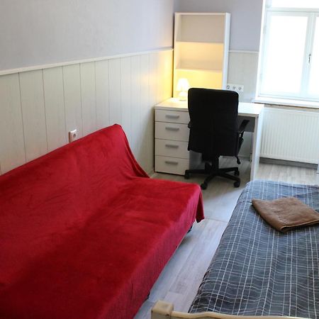 Herne Homestay Talin Exterior foto